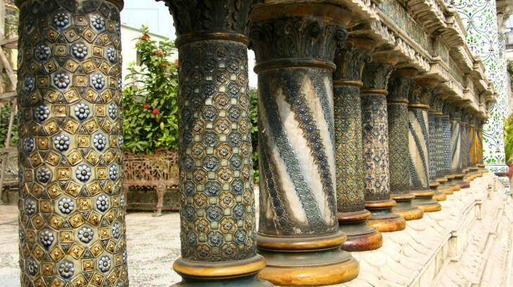 Columns form a partition on the grounds of the Mirrored Temple. Photo: iStock