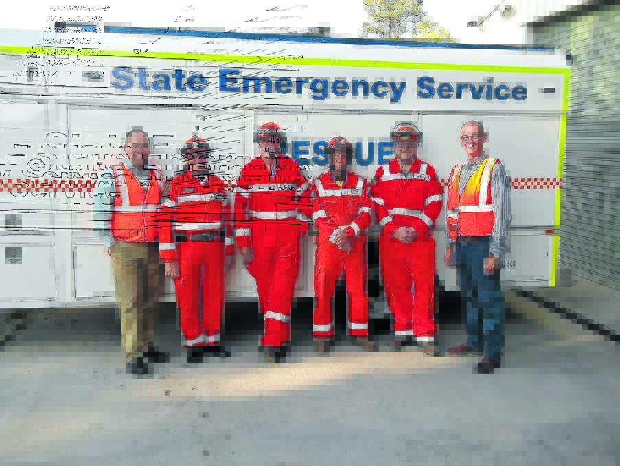 Thanks to our Blayney SES Unit for their dedication to helping to keep our community safe. Some of the local team with Reg Rendall, Director of Infrastructure Services, Grant Baker and Mayor Scott Ferguson.