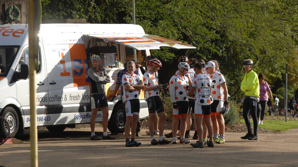 WELL EARNED: Time for road-side refreshments during Sunday's Blayney to Bathurst Cyclo Sportif 2014. Photo; ZENIO LAPKA