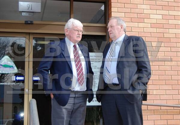 FIRST DAY: Blayney Shire Council’s Interim General Manager Alan McCormack meets with Mayor Bruce Kingham to discuss the way forward for council on his first day in the top job yesterday.  Photo:  RYAN YOUNG