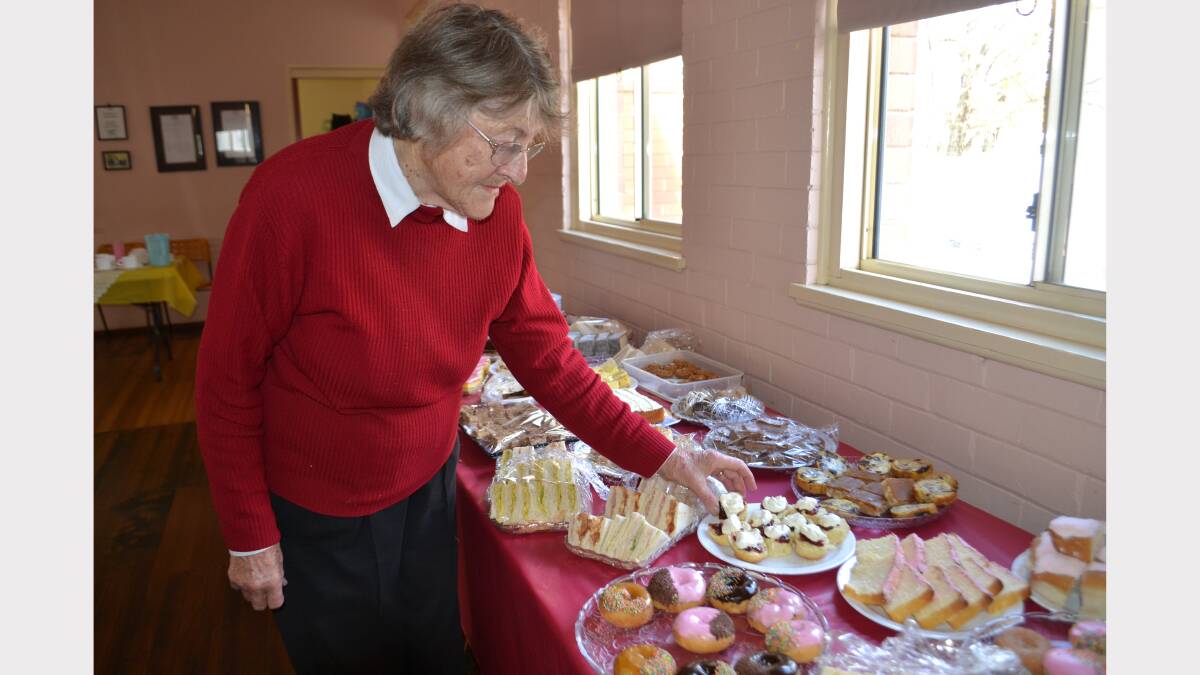 Margaret Fairbank checking out the scone delights at the Blayney event.