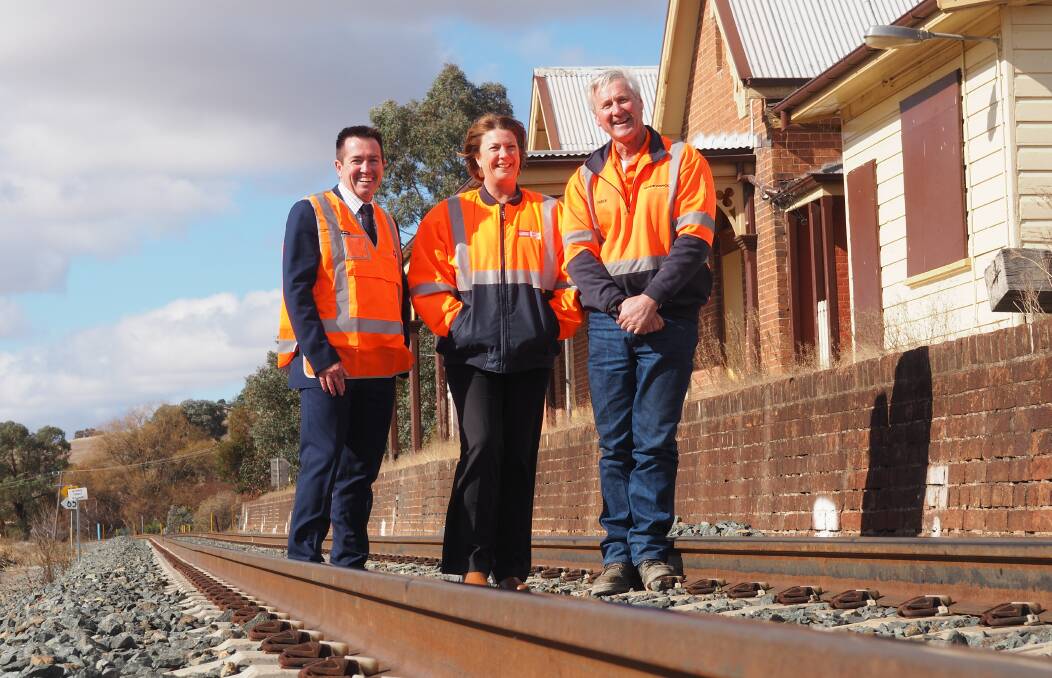 ON TRACK: Bathurst MP Paul Toole, Roads, Maritime and Freight minister Melinda Pavey and transport operator Derek Larnach at Georges Plains.
