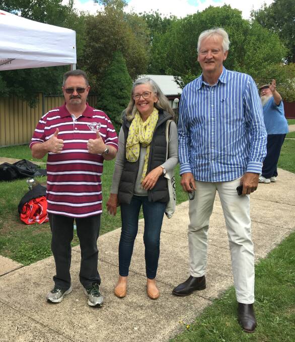 Thumbs up: Inala Resident Vince Murphy with Millthorpe Village Committee members Sue Marsh and John Mason at the official hand over. 