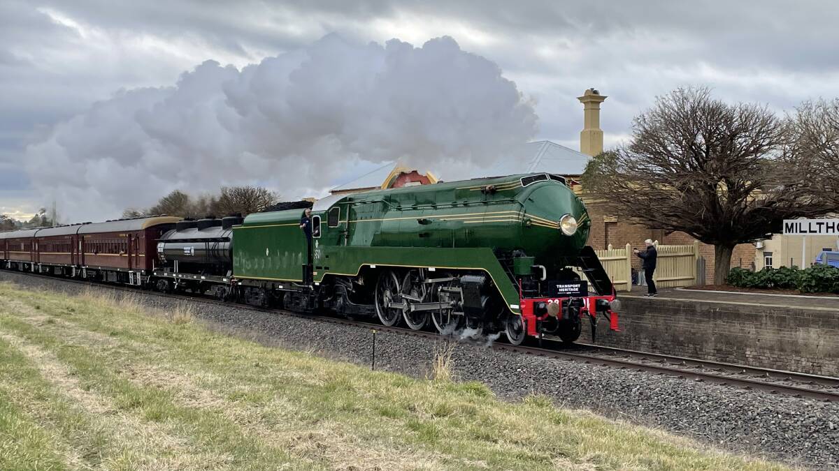 CLASSIC: The 3801 steam locomotive coming through Millthorpe station during its recent tour of the central west. Photo: Charlie Dunn.