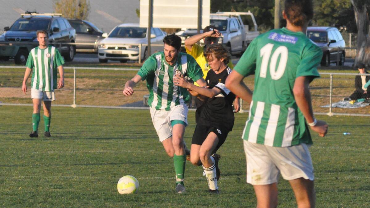 Millthorpe holds on for draw against reining premiers as Barnies cement top spot